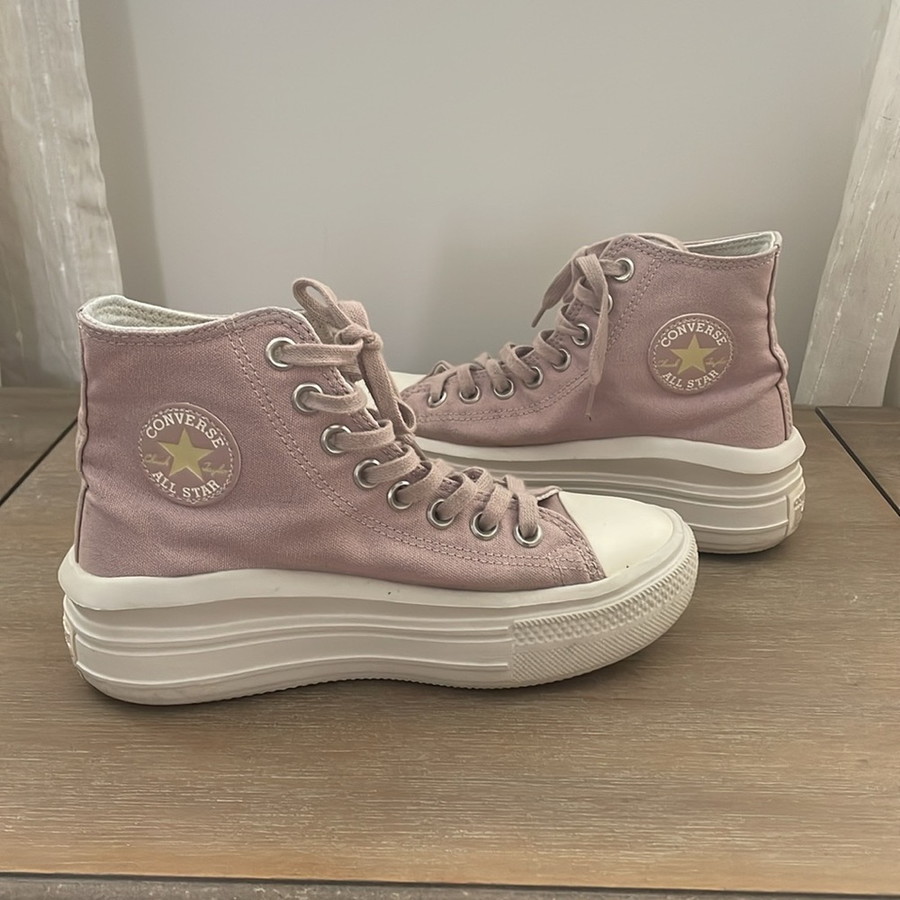 Platform Converse